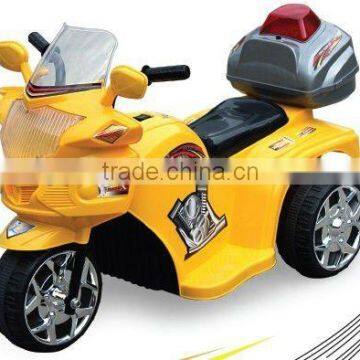 Drive on motorcycle,Police motor,Yellow,White,Red