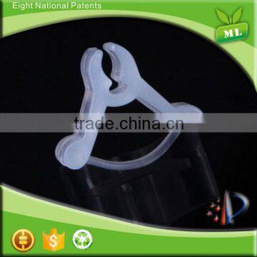 Small plastic grafting clips for garden vegetable tomato plants