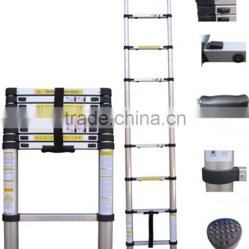2.6m European safety standard retractable ladders