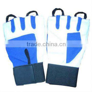 fitness gloves with arm stip