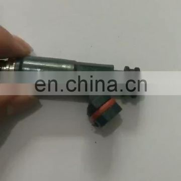 High quality wholesale price auto car Fuel Injector Nozzle 23250-50040