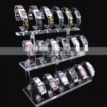 2016 hot sale custom clear acrylic watch display rack with high end design