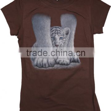 girl's slim t shirt with latest designs for summer wear