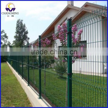 New design 3d coated triangular curved fence for court