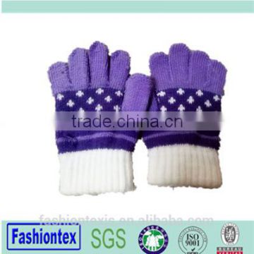 2017 Cheap Jacquard knitted gloves for children Custom Logo knitted gloves