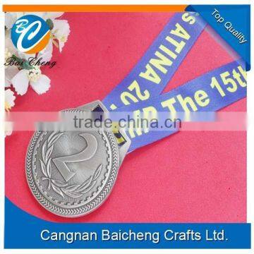 Top quality antique iron medal with cheap price of ribbons