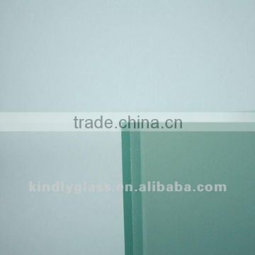 10.76 White Laminated Glass