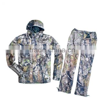 Winter outdoor camo hunting clothing