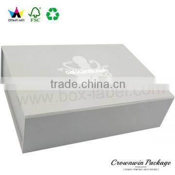 Folding Flower Small White Gift Box