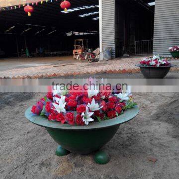 flower pots, flower planters, garden pots