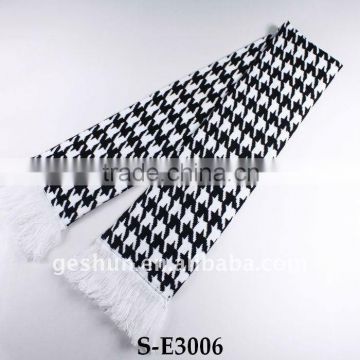 Acrylic & Spandex Knitted Checked Scarf/fashion scarf