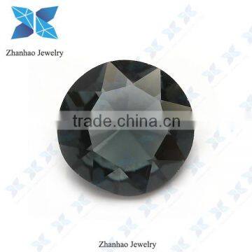 High quality round brilliant cut synthetic glass