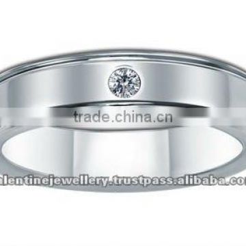 0.04 ct total diamond weight, 18K White Gold, Forever Flush-Set Diamond Ring