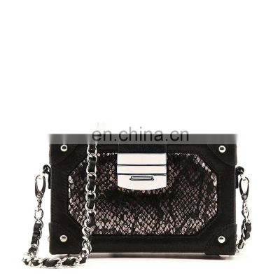 women luxury snake print bag leather chain strap handbags clutch bags also available in different snake print colors LDOB0005