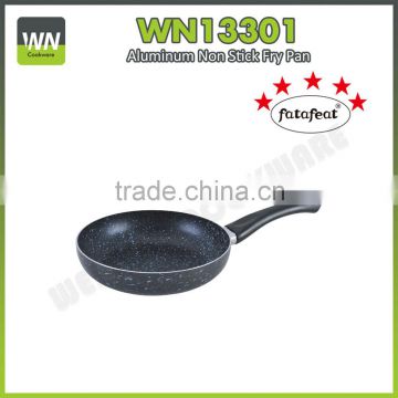 Non-stick aluminum deep frying pan pots and pans ceramic compartment fry pan with painting handle