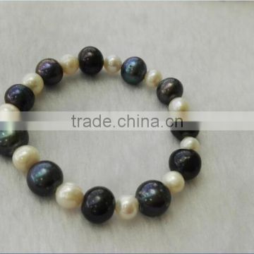 AAA 4-7mm round white and black freshwater pearl bracelet