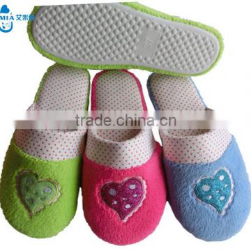 OEM woman 36-41 size soft cheap plush slippers