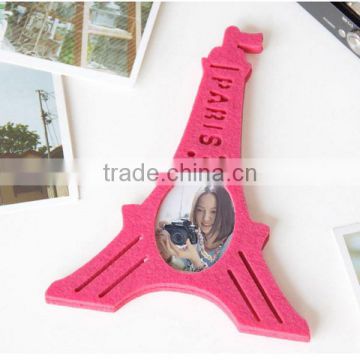 New fashionable products beautiful adult love Eiffel Tower felt souvenir holding photo picture frame for arts crafts home decor