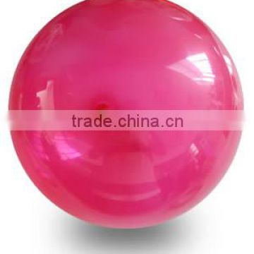 Solid color bouncy ball