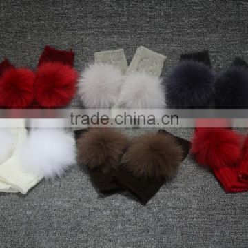 Fast Sell Soft Warm Knit Gloves / Acrylic Gloves With Detachable Rabbit Fur Pompon Many Color For Choose