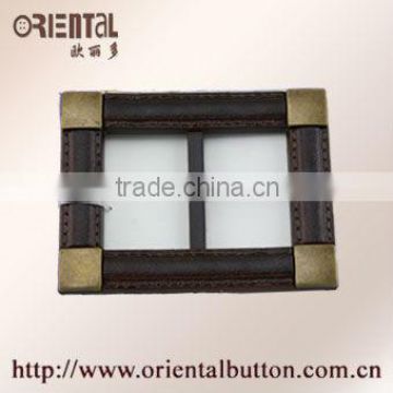 40mm brown plastic buckle with pin