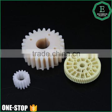 OEM customized various mc nylon spur gears injection molded nylon66 PA6 small plastic wheel gear