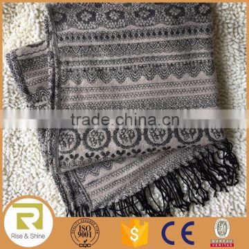 Wholesale 100% Acrylic yarn dyed jacquard fringed light shawl scarf