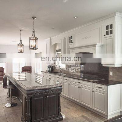 2021 New Arrivals Kitchen North American Classic White Shaker Style Oak Cherry Solid Wood Pantry Kitchen Cabinets