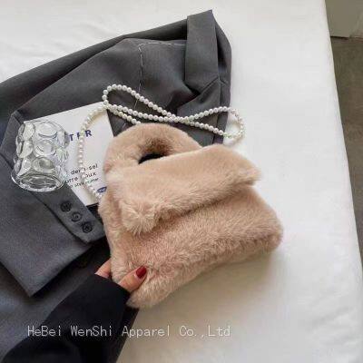 026Wholesale plush bag Women's one-shoulder diagonal bag Pearl chain bag fur bag fashion temperament