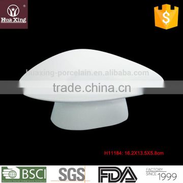 H11184 corundum white oem high-foot traingle fruit plate porcelain