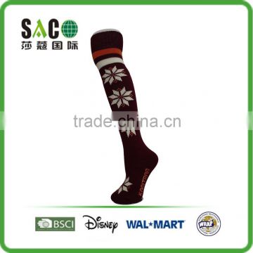 white snow pattern red and white stripe garnet knee-high sports socks