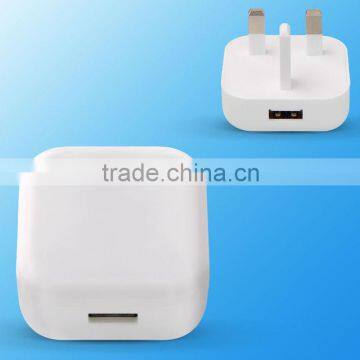 China supplier 2.4 A 3 pin uk Plug usb power adapter travel charger