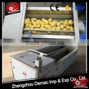 Fruits and vegetables cleaning and peeling machine