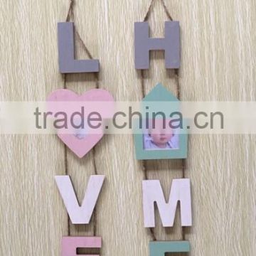 Wooden LOVE / HOME letter hanging ornaments photo frame gifts for home decoration on wall