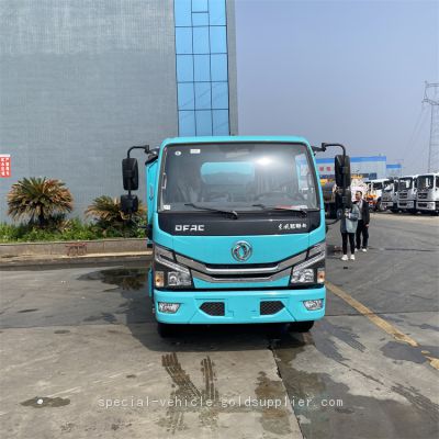 6-wheel Dongfeng suction truck with a volume of 6 cubic meters