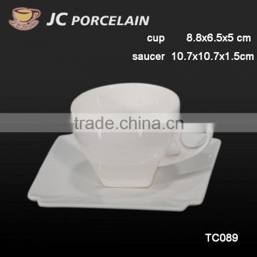 unique design factory direct porcelain cups set from china