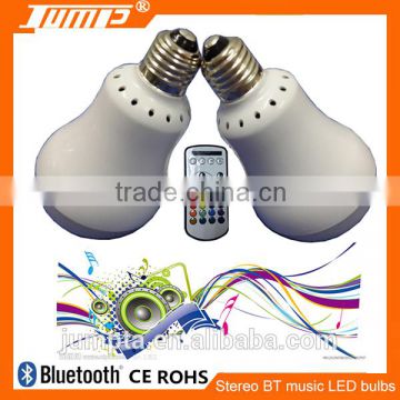 2016 hot sale E27 RGBW color changing wireless Right and Left Channels bulb light stereo speaker led