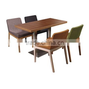 T006A Acacia dining table
