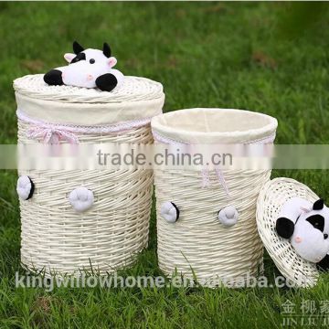 s/2 willow laundry basket with doll