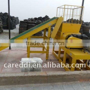 Waste rubber/plastic pyrolysis oil refining system