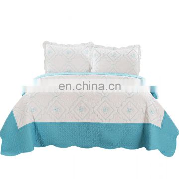 Home Textile Summer Quilt 100% Polyester Bedspread Ses Stitching Floral Coverlets Blue and White Embroidery Quilt
