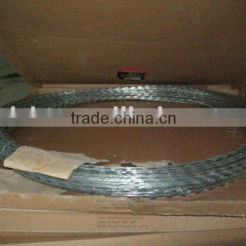 2012 hot sellin best price of razor barbed iron wire