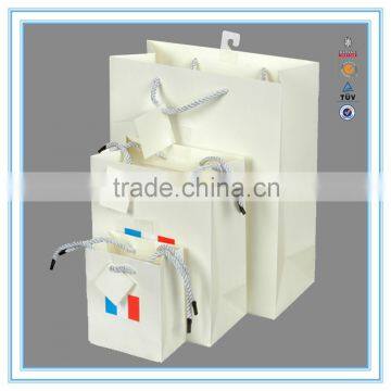 Alibaba Chian Factory machine made paper bag custom paper bag & printed company LOGO paper bag