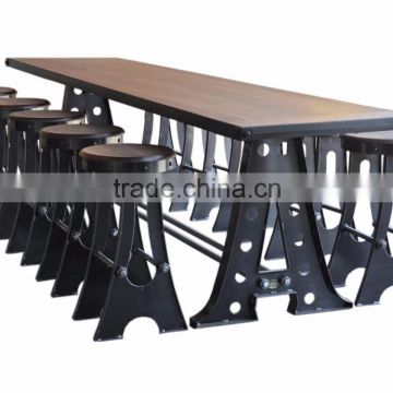 Dal Iron Style Bar Table and Stool