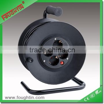 4 gang extension socket germany socket plastic reel with 25meters cable and plug extension socket