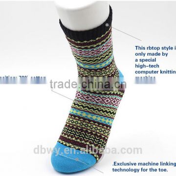 2015 new fashion anti-slip socks for men