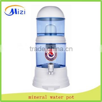 Mineral pot on the water dispenser Ceramic activated carbon water purifier