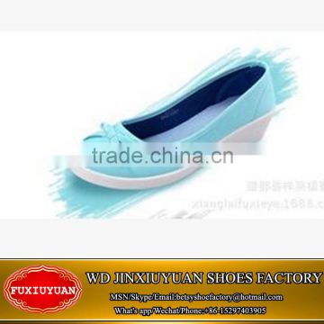 High quality nurse's leisure flat fabric shoes
