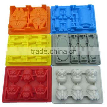 Wholesale FDA food grade non stick bpa free wars lego star cartoon character jelly candy silicon chocolate molds for sale