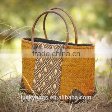 2016 beach bag straw new arrival beautiful handbag for girls thailand handbags in straw with embroidery